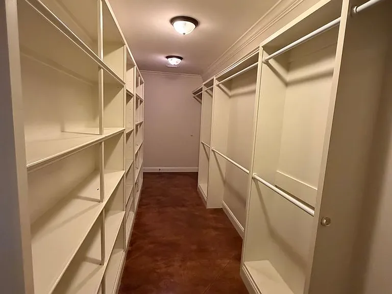 635 Walton Way Dr — Photo 28