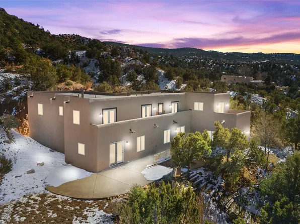 1339 Bishops Lodge Rd, Santa Fe, NM 87506
