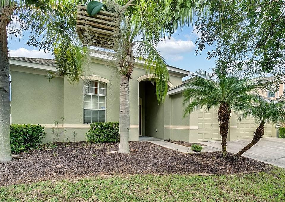1st image of 2030 Gloria Oak Ct