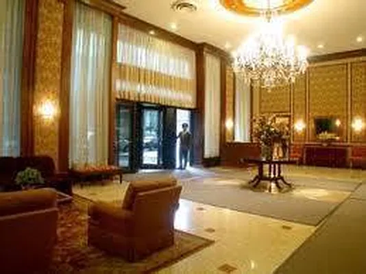 Rented by Kian Realty | media 9