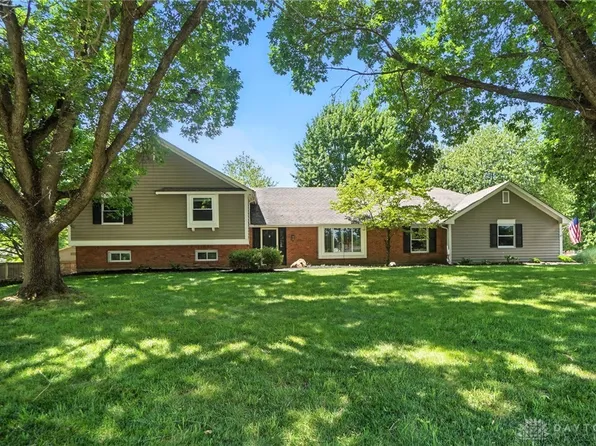 1572 Frontier Ct, Dayton, OH 45458