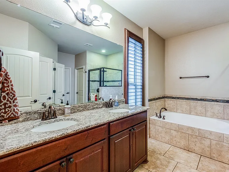 359 Whispering Wind Way — Photo 23