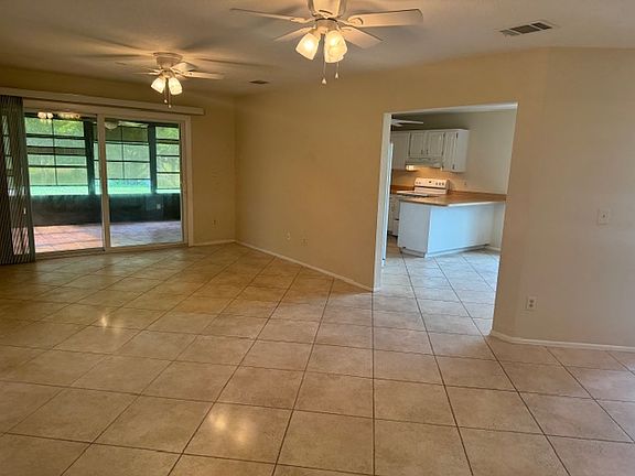 2nd image of 1502 SE Dewberry Ct