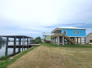 117 Timber Canal Ln, Port Sulphur, LA 70083