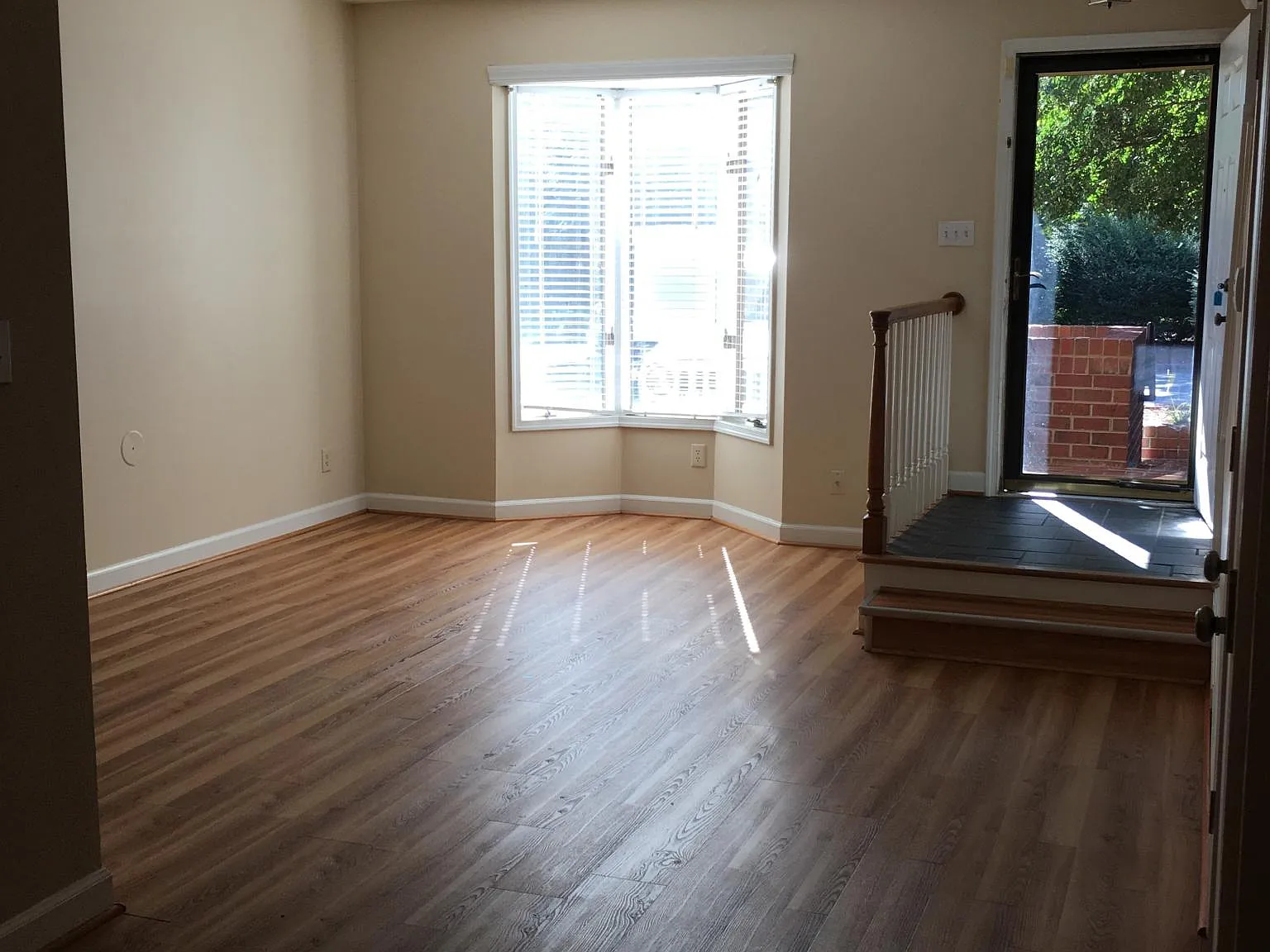 100 Wafco Ln — Photo 3