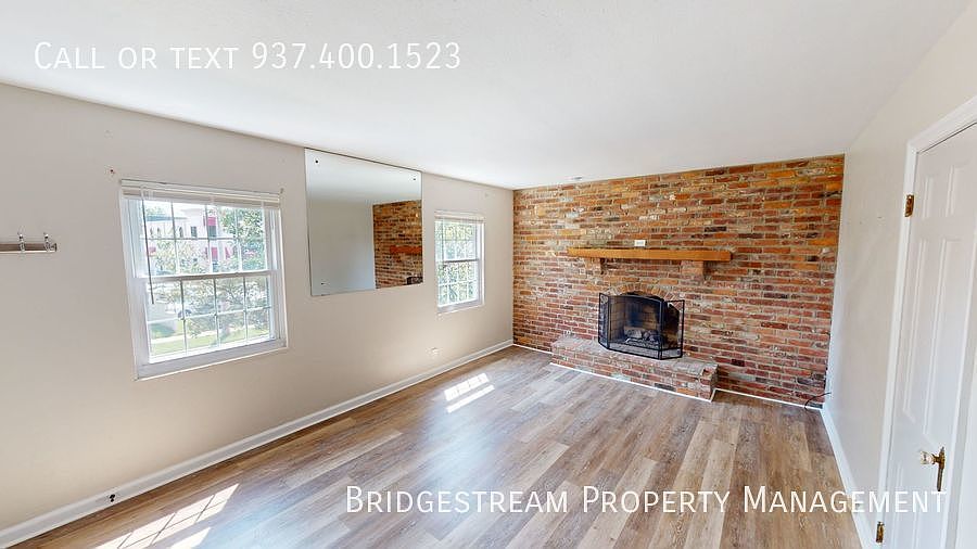 1st image of 101-103 Cushing Ave