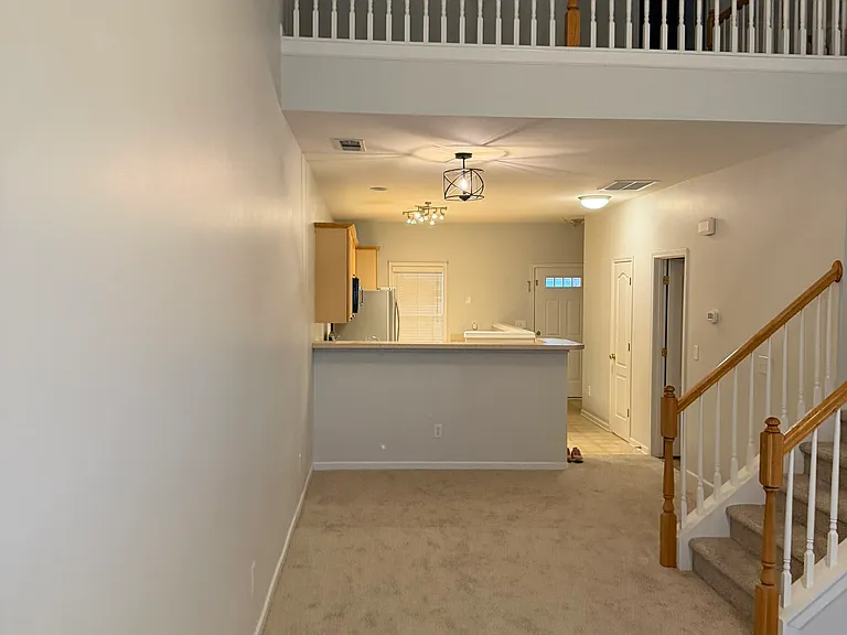 2414 Suwanee Pointe Dr — Photo 11