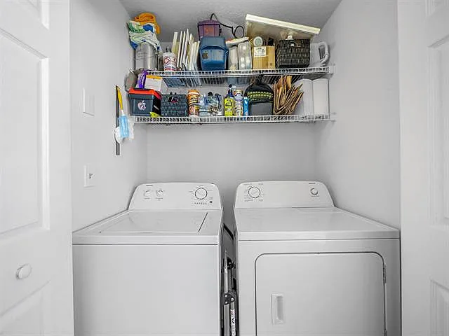25115 Harbour Vista Cir — Photo 27