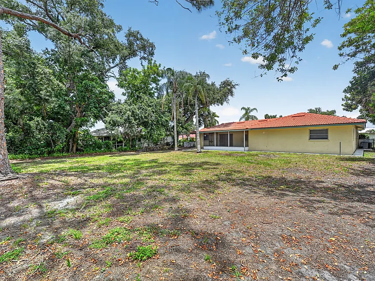 2508 Cardwell Way — Photo 36