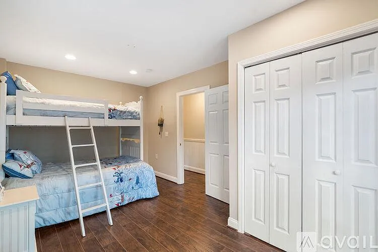 923 Searidge Ln — Photo 19
