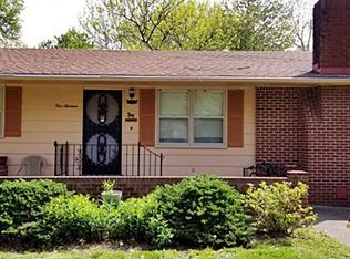 113 S High St, Arma, KS 66712