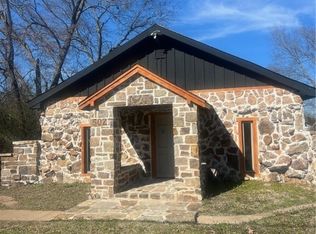 502 Ernest St, Barling, AR 72923