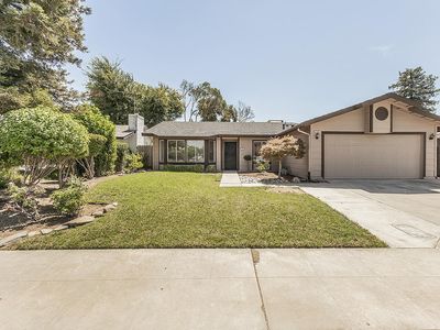 5193 W Hampton Way, Fresno, CA, 93722