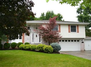 4210 Mountview Rd, Columbus, OH 43220