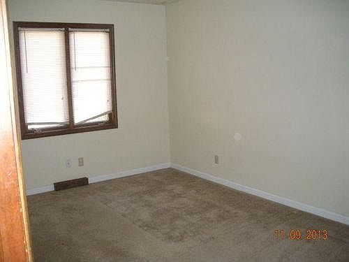 5th image of 5144 Woodridge Dr