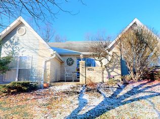 1694 Riva Ridge Dr, Mansfield, OH 44904