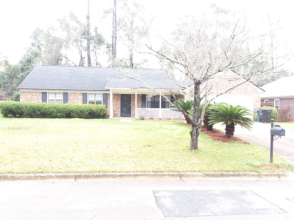 Front view of the home