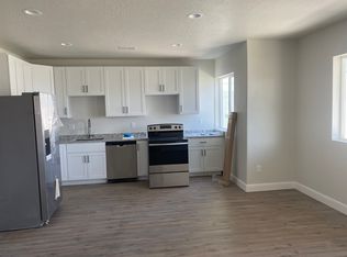922 Olson Dr #BASEMENT, Saratoga Springs, UT 84045