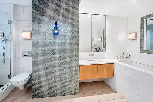 Sold by Corcoran | media 15