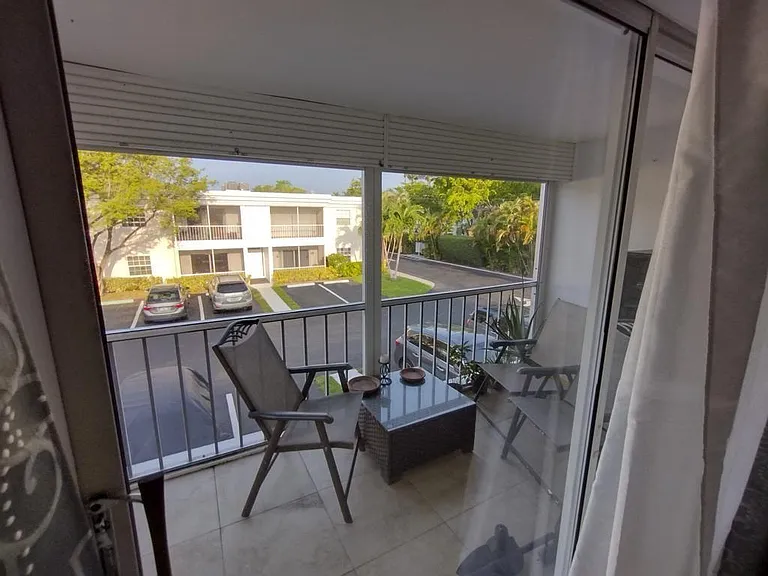 6489 Bay Club Dr #4 — Photo 10