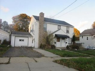 1352 Newland Ave, Jamestown, NY 14701