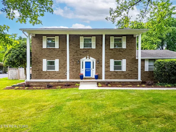 9504 E Laurens Ln, Knoxville, TN 37922