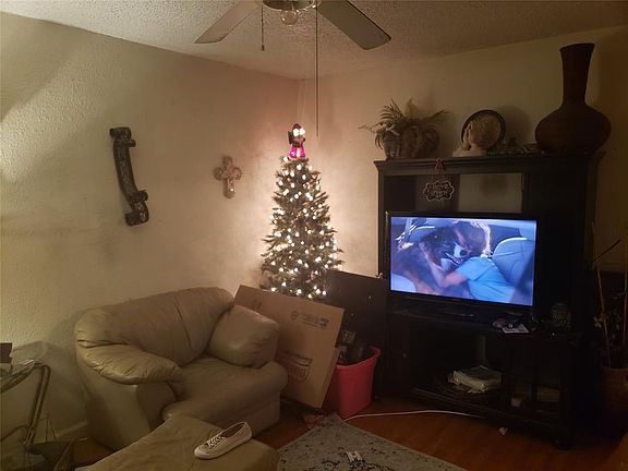 2nd image of 1125 Glynn Dr