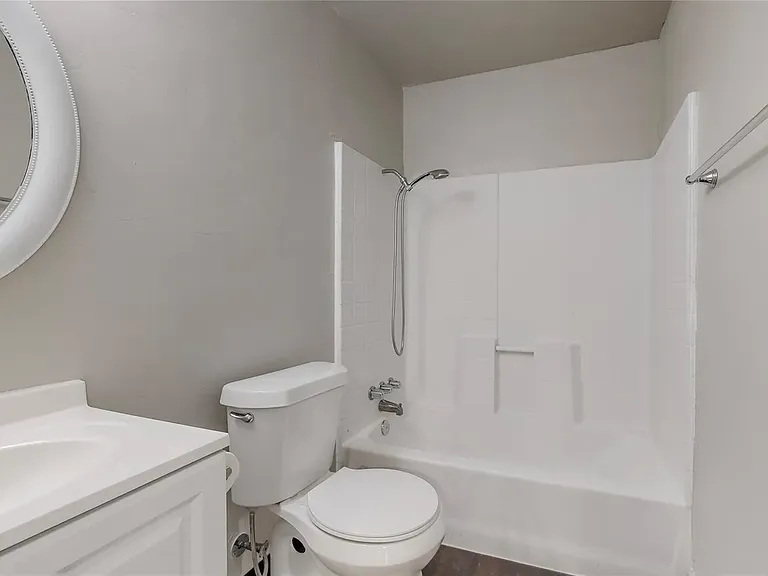 3810 Cotton Ln — Photo 7