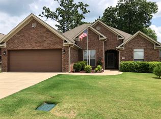 1930 Poteete Dr, Conway, AR 72034