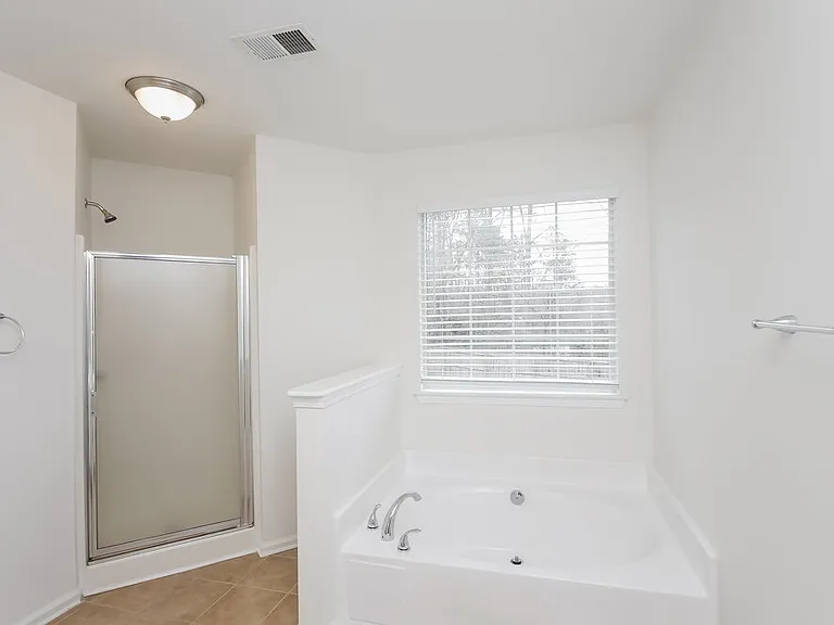 4040 Brookfield Way — Photo 9