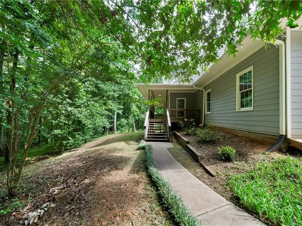 2211 Heath Dr, Ball Ground, GA 30107