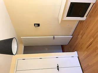 Rented by Barlavi Inc.