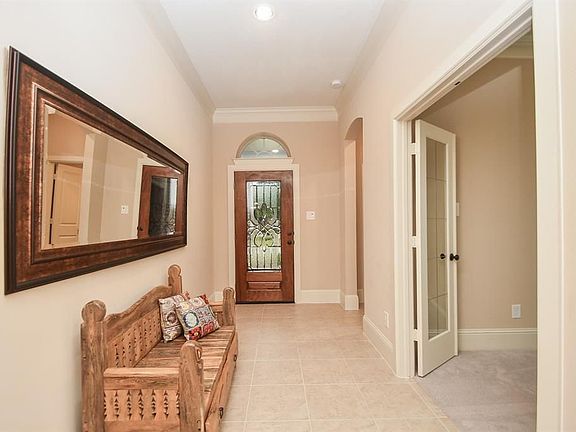 4th image of 13619 Lake Vista Dr