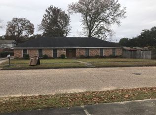 5205 Drexel Dr, Mobile, AL 36693