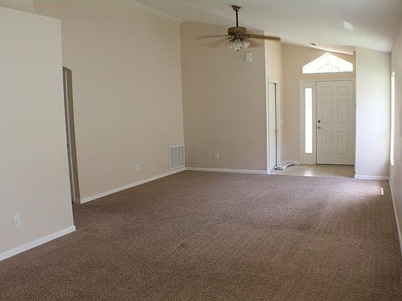 4th image of 2632 Golden Antler Ln