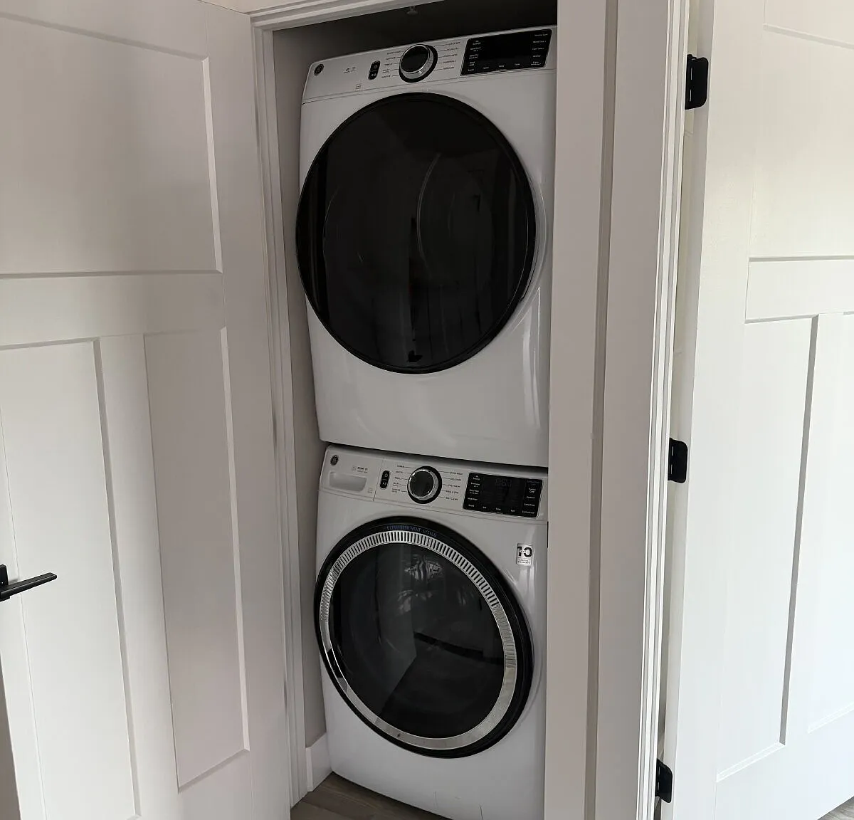 2 bed, 2.0 bath, $1,850 — Photo 3