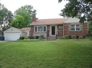 665 Deerhurst Dr, Saint Louis, MO