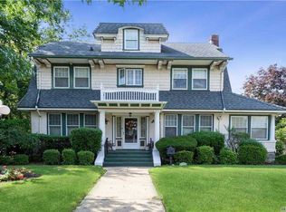 76 Hendrickson Ave, Rockville Centre, NY 11570