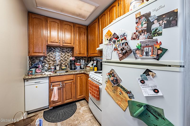 4th image of 115.5 Lancaster Street