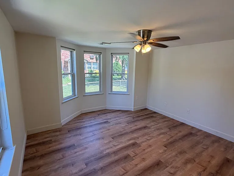 1629 Lincoln Ave #1 — Photo 17
