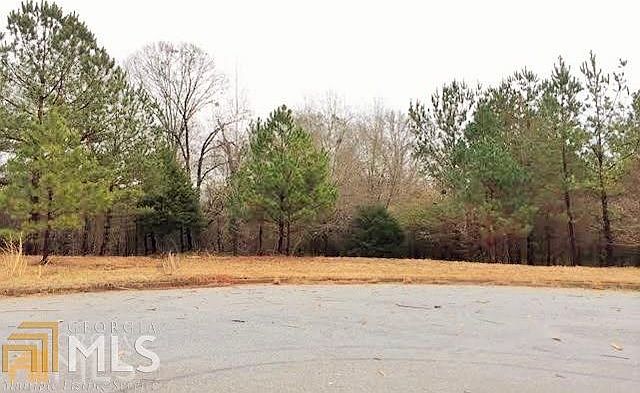 2nd image of 210 Chimney Ridge Ln
