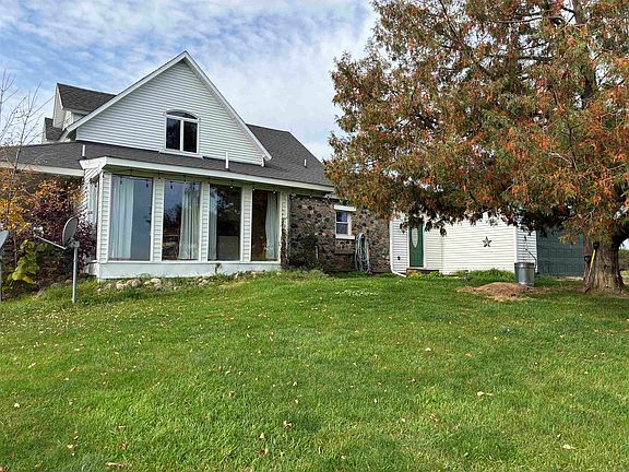 3rd image of 3600 Schmidt Rd