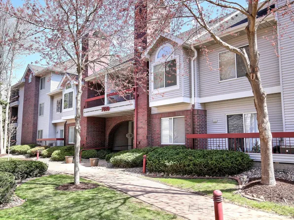 7420 Edinborough Way APT 6211, Edina, MN 55435