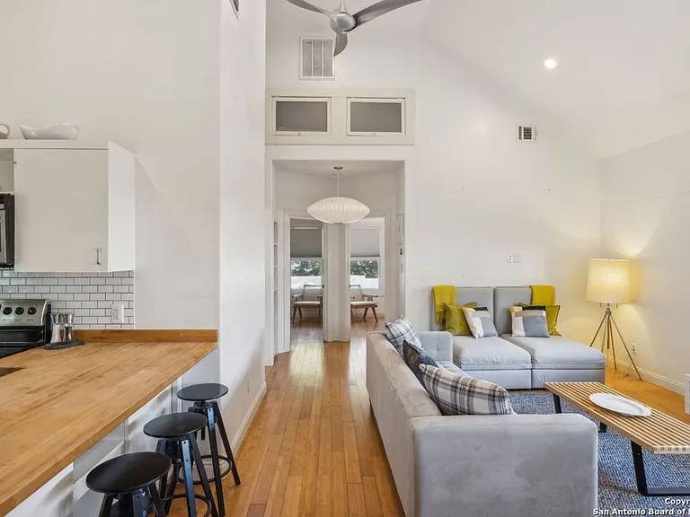 227 Claudia St #3 — Photo 19