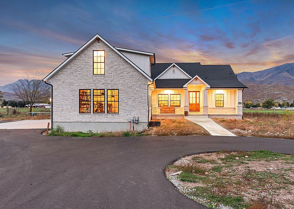 1st image of 2995 W Timp Vista Cir