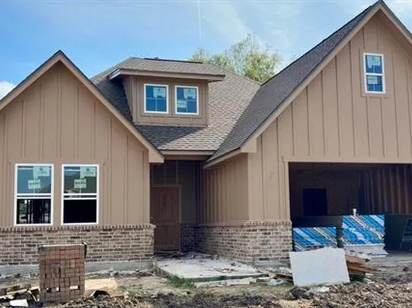 5680 Essie Ln, Beaumont, TX 77713