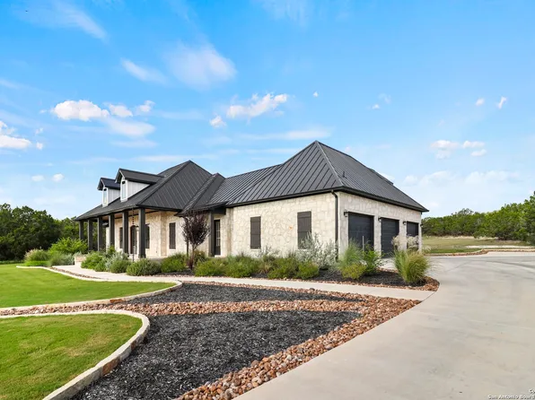1687 Noble Trl, Canyon Lake, TX 78133