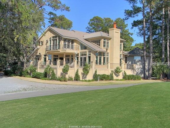 3rd image of 15 Mizzenmast Ct