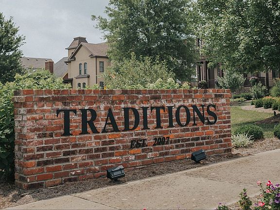 2nd image of 550 Traditions Blvd APT 202