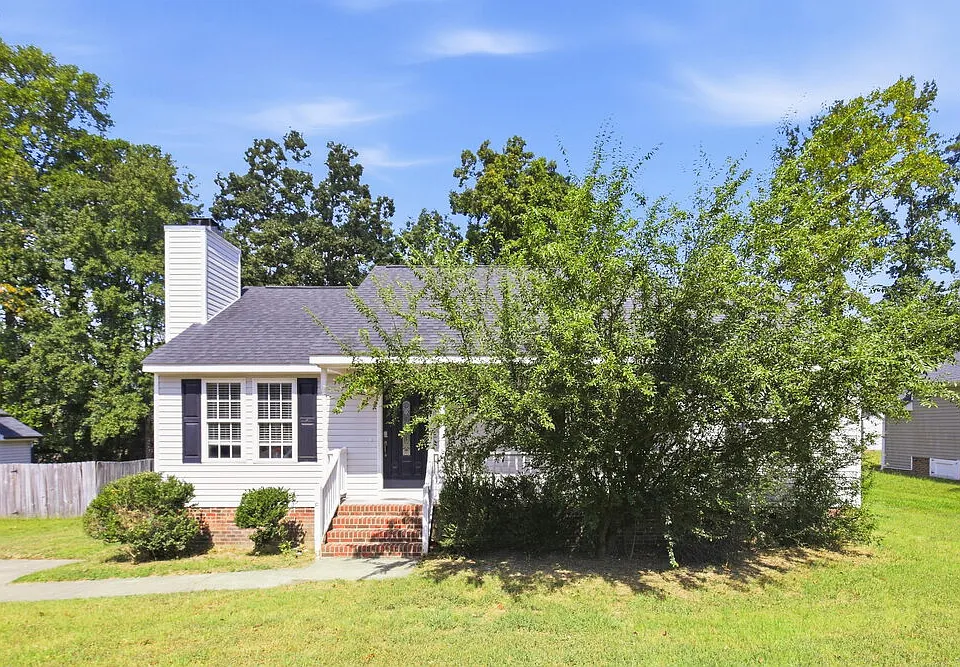 8 W Boxley Dr